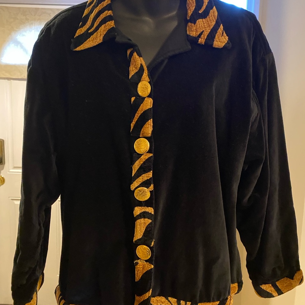 Black Animal trim Velour Jacket  Size ~ 2X